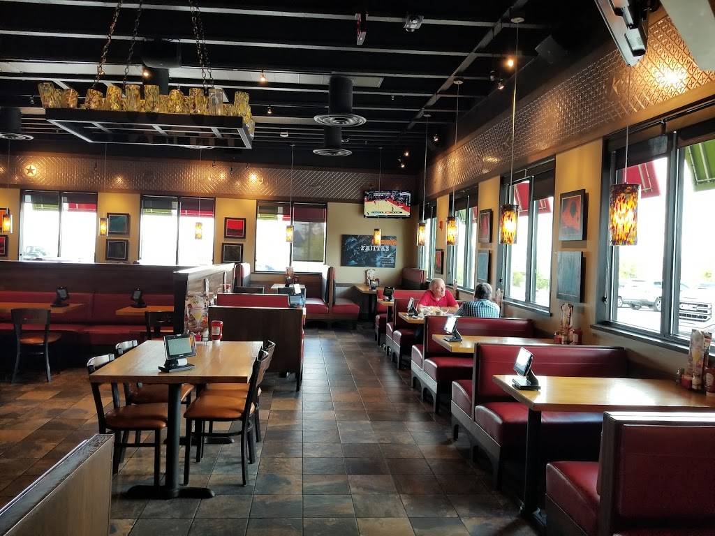 Chilis Grill & Bar | restaurant | 1700 Miles Rd SE, Albuquerque, NM 87106, USA | 5052471543 OR +1 505-247-1543