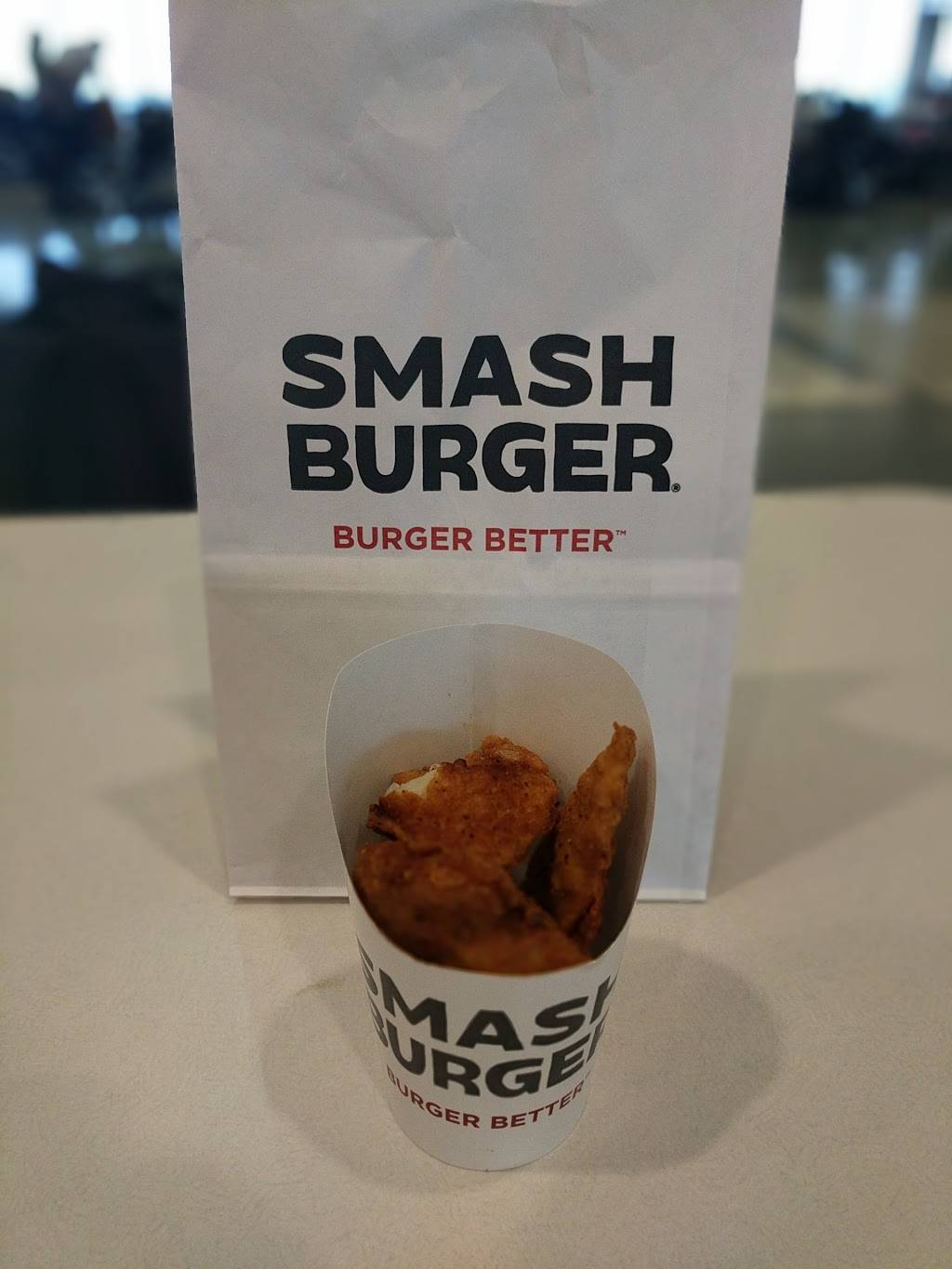Smashburger | restaurant | 8500 Essington Ave Terminal F, Philadelphia, PA 19153, USA | 2159374410 OR +1 215-937-4410