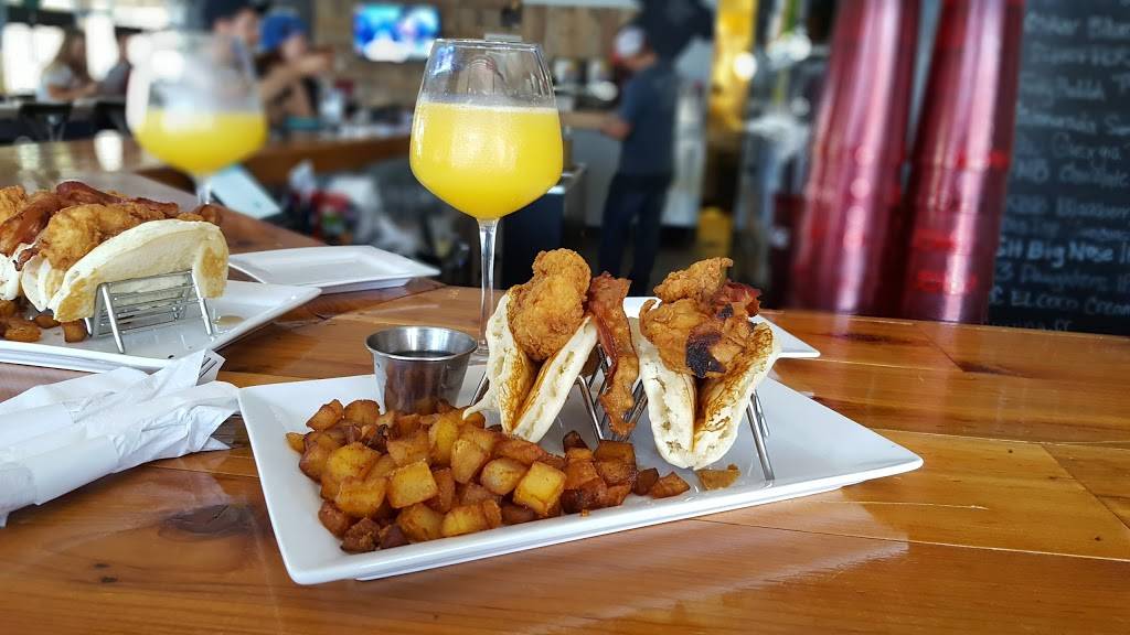 10 Twenty Five | night club | 1025 Santa Barbara Blvd, Cape Coral, FL 33991, USA | 2398290407 OR +1 239-829-0407