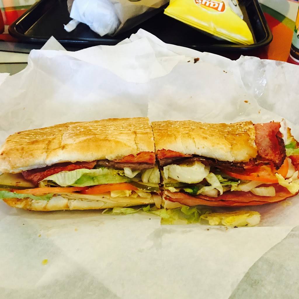 Potbelly Sandwich Shop | restaurant | 26221 Evergreen Rd, Southfield, MI 48076, USA | 2482134701 OR +1 248-213-4701