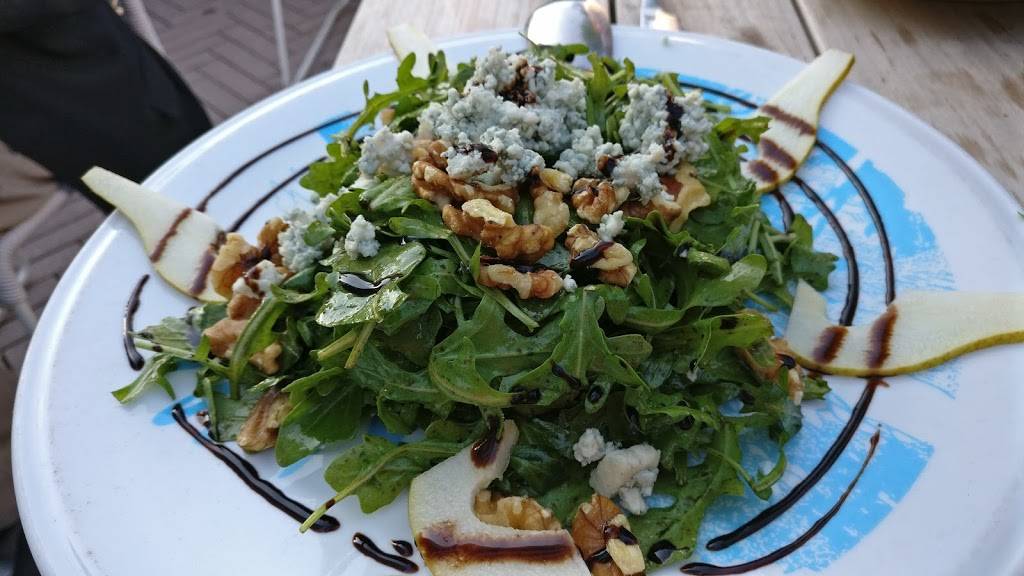 Nella Pizza e Pasta | restaurant | 1125 E 55th St, Chicago, IL 60615, USA | 7736430603 OR +1 773-643-0603