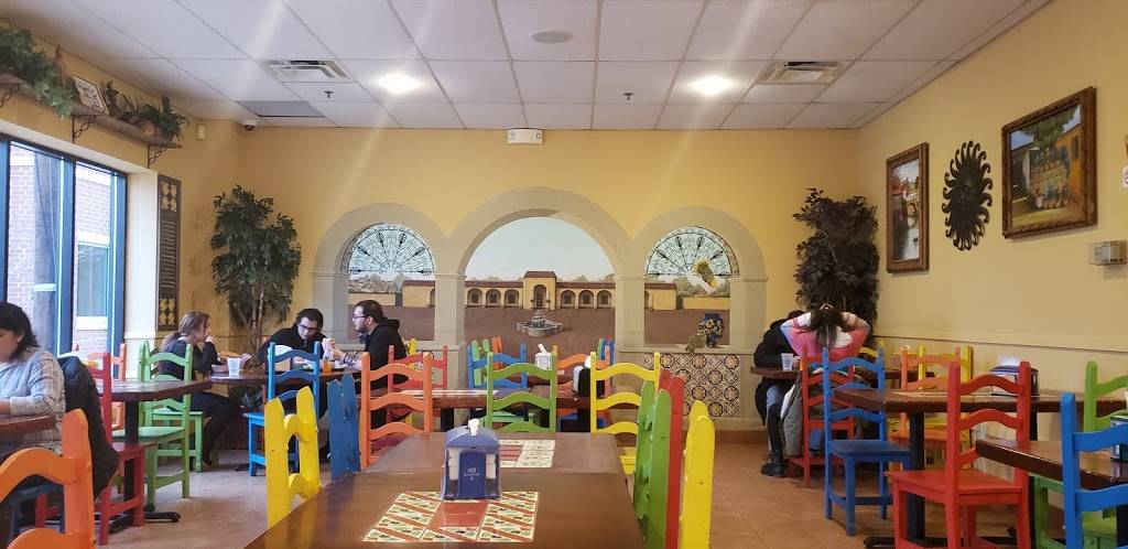 La Hacienda Plaza Associates | restaurant | 334 E Lake St, Minneapolis, MN 55408, USA | 6128240408 OR +1 612-824-0408