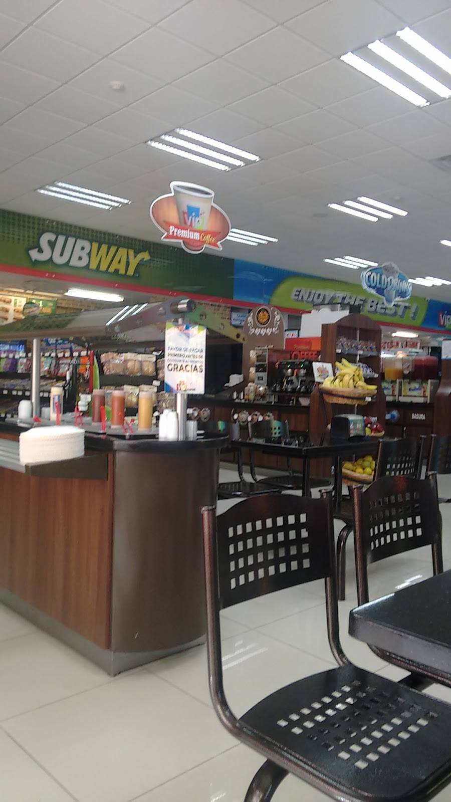 Subway | restaurant | Carretera Ensenada La Tijuana, Suite #501, Veracruz, 22705 Rosarito, B.C., Mexico | 016611000932 OR +52 661 100 0932
