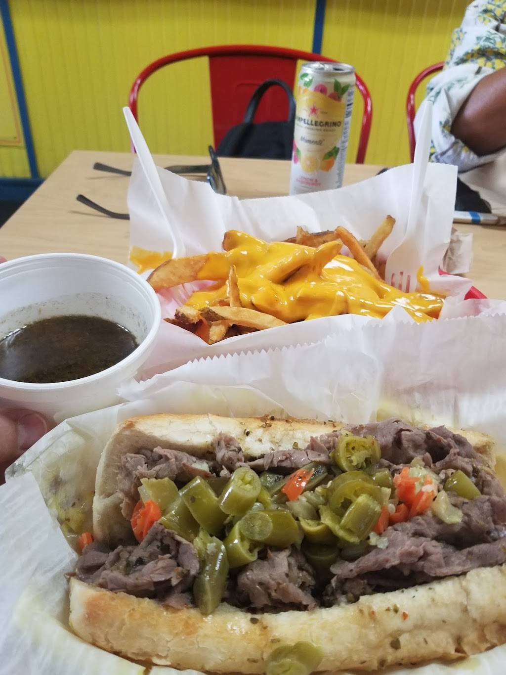 Tonys Chicago Beef Co | meal takeaway | 6569 Superior Ave #5835, Sarasota, FL 34231, USA | 9419227979 OR +1 941-922-7979