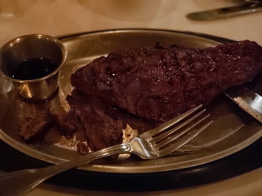 615 Club The | restaurant | 615 Broad St, Beloit, WI 53511, USA | 6083644615 OR +1 608-364-4615