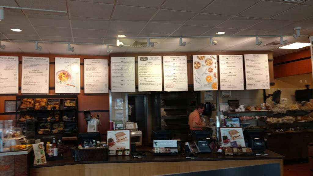 Panera Bread | bakery | 414 W Kimberly Rd, Davenport, IA 52806, USA | 5638233700 OR +1 563-823-3700