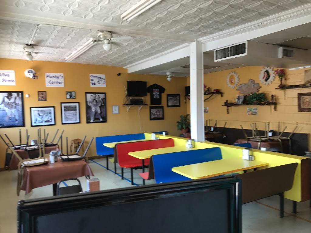 Jamies Hut | restaurant | 88 S Stevens St, El Paso, TX 79905, USA | 9153516162 OR +1 915-351-6162