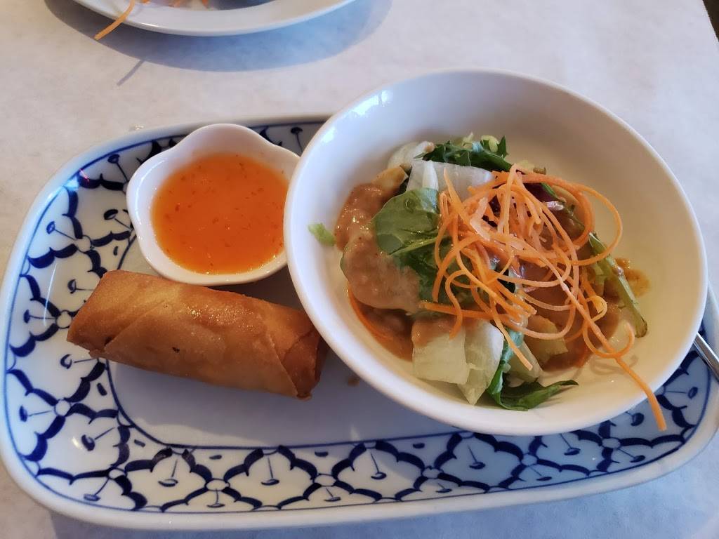 Thai Ginger | restaurant | 5399 Bells Ferry Rd, Acworth, GA 30102, USA | 6784940880 OR +1 678-494-0880