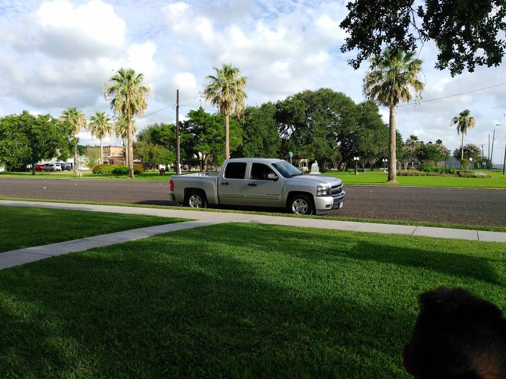 Palacios Mexican Restaurant | restaurant | 511 Main St, Palacios, TX 77465, USA | 3619722766 OR +1 361-972-2766