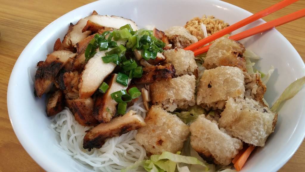 Kim Phung Restaurant | restaurant | 315 N Bell Blvd, Cedar Park, TX 78613, USA | 5125848064 OR +1 512-584-8064