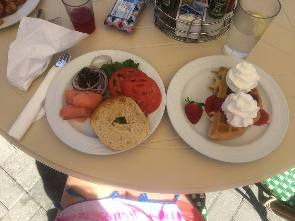 Outlet Restaurant | restaurant | Box 248, 1251 12th St E, Boca Grande, FL 33921, USA | 9419644610 OR +1 941-964-4610