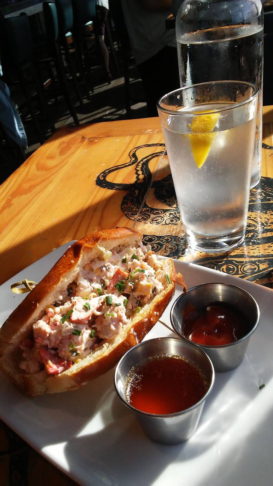 Waterbar San Diego | restaurant | 4325 Ocean Blvd, San Diego, CA 92109, USA | 8588884343 OR +1 858-888-4343