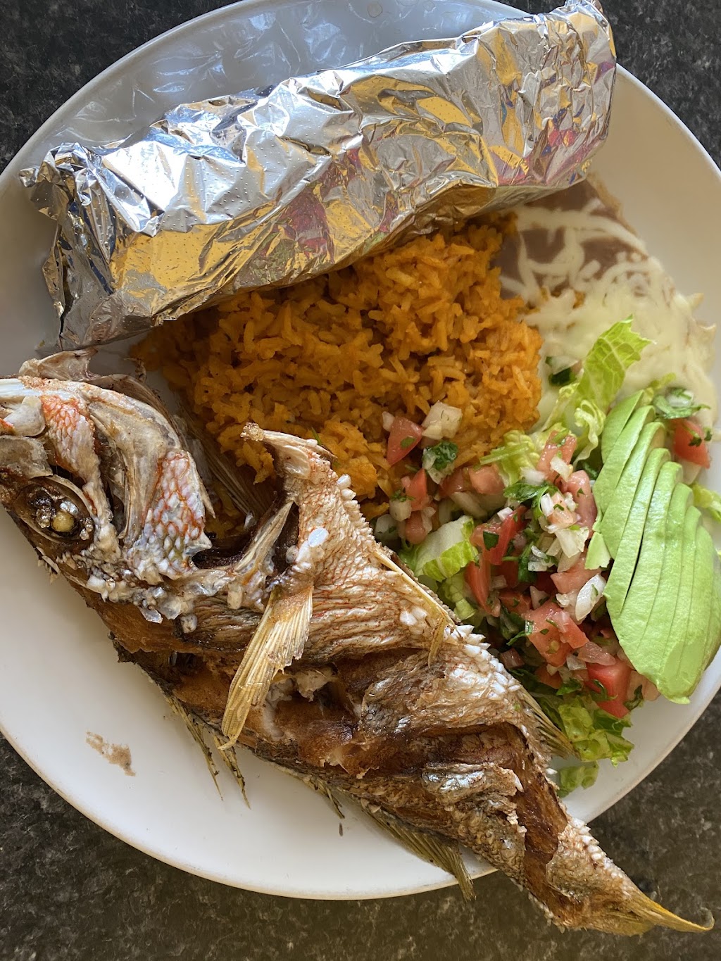 EL BARRIO RESTAURANT & TAQUERIA | restaurant | 2994 W New Haven Ave W, Melbourne, FL 32904, USA | 3213278034 OR +1 321-327-8034