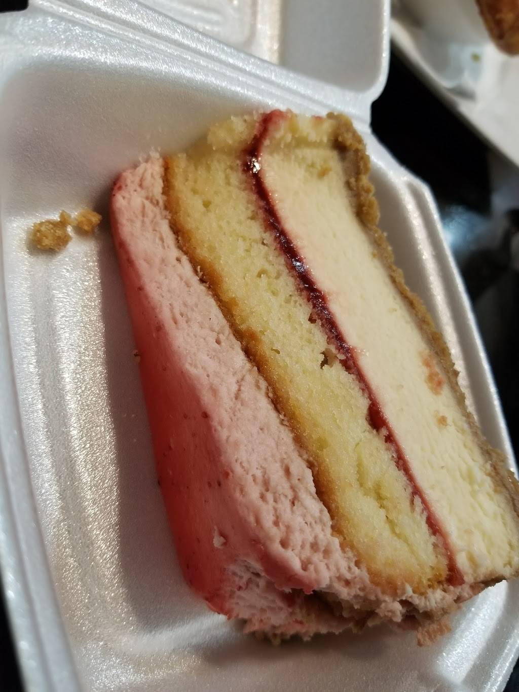 University Kitchen | restaurant | 2004 N Main St, High Point, NC 27262, USA | 3369915505 OR +1 336-991-5505