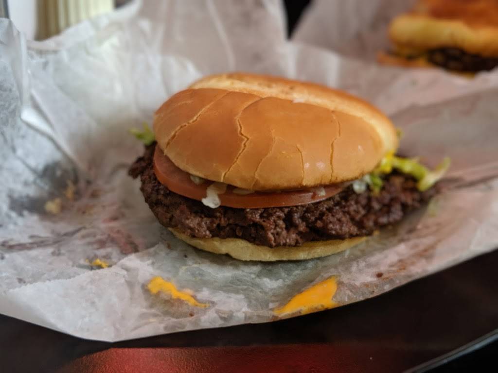 Babes Drive In | restaurant | 5018 N Main St, Joplin, MO 64801, USA | 4176234497 OR +1 417-623-4497