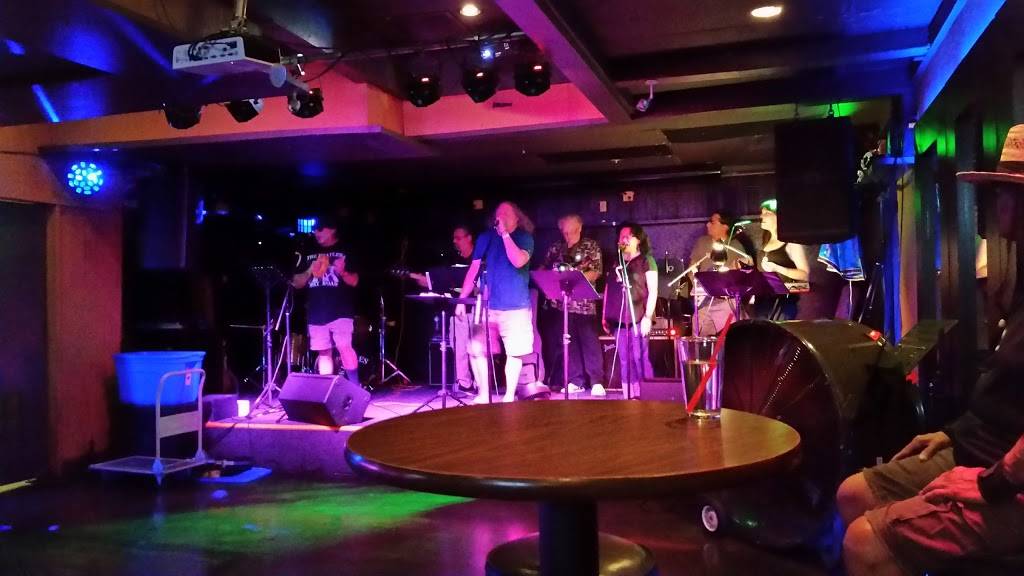 Katie Jakes Bar & Grill | night club | 750 Terrado Plaza #10, Covina, CA 91723, USA | 6269672765 OR +1 626-967-2765