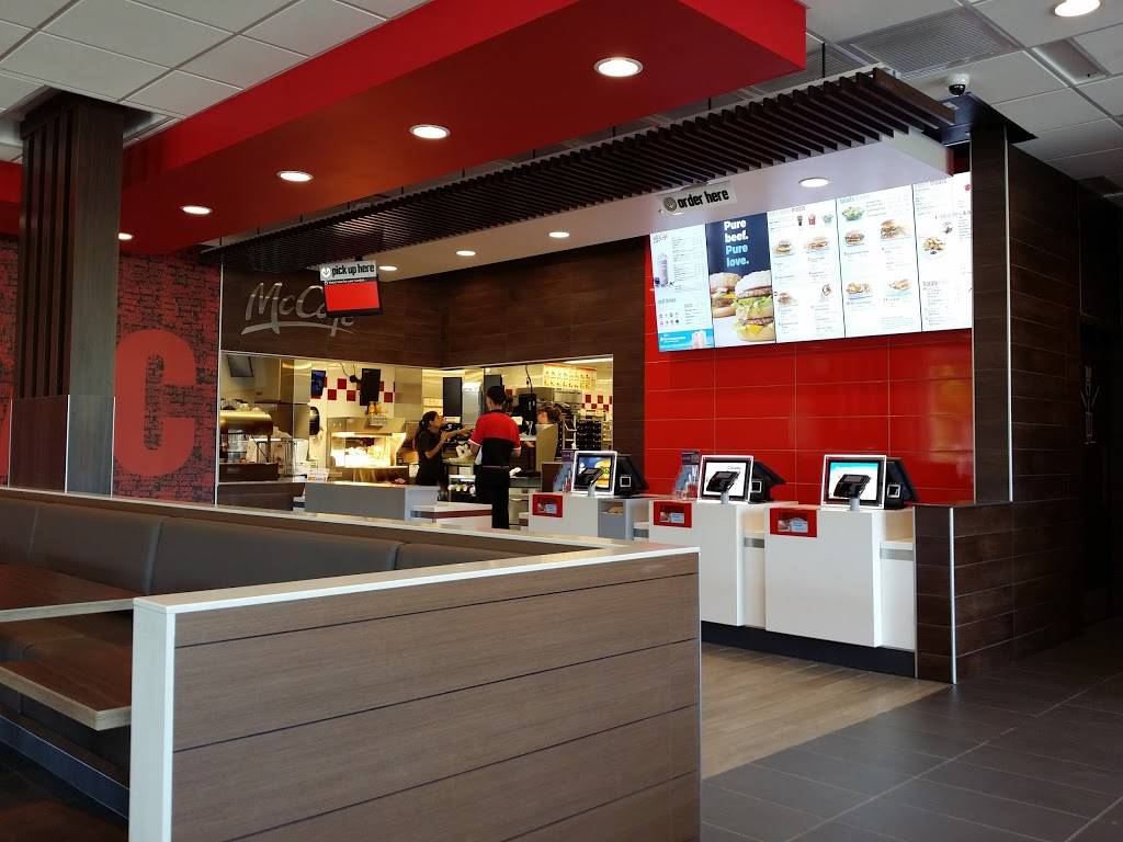 McDonalds | cafe | 1205 S Military Trail, Deerfield Beach, FL 33442, USA | 9544211474 OR +1 954-421-1474