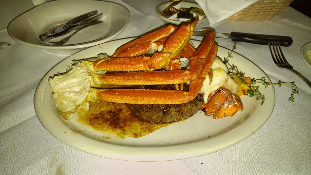 Springtown Inn | restaurant | 3258 Main St, Springtown, PA 18081, USA | 6103467262 OR +1 610-346-7262