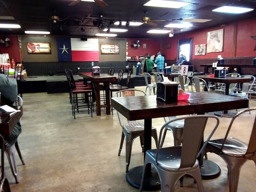 DeeWillies BBQ | restaurant | 12130 OConnor Rd, San Antonio, TX 78233, USA | 2103877452 OR +1 210-387-7452