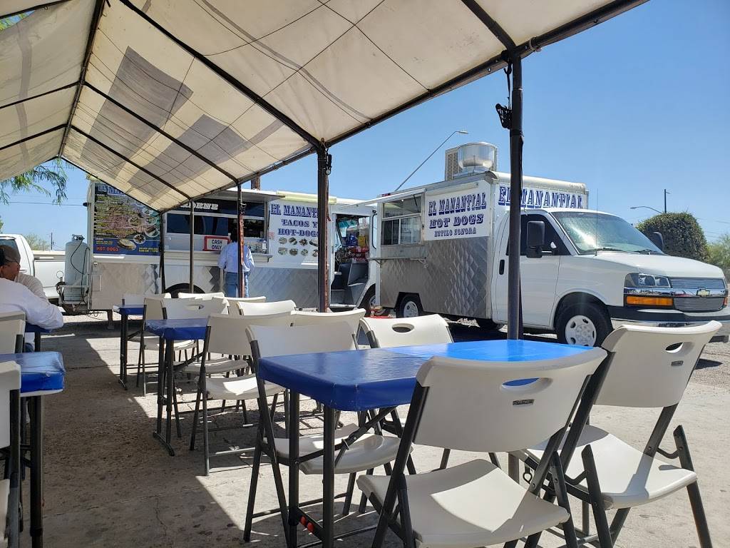 Tacos y Hot Dogs El Manantial | restaurant | 953 E 36th St, Tucson, AZ 85713, USA | 5204294248 OR +1 520-429-4248