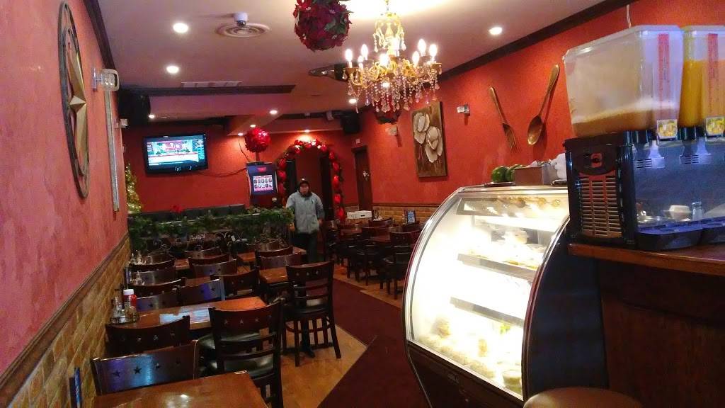 La Estrella | restaurant | 2104 Grand Concourse, The Bronx, NY 10457, USA | 7189332815 OR +1 718-933-2815