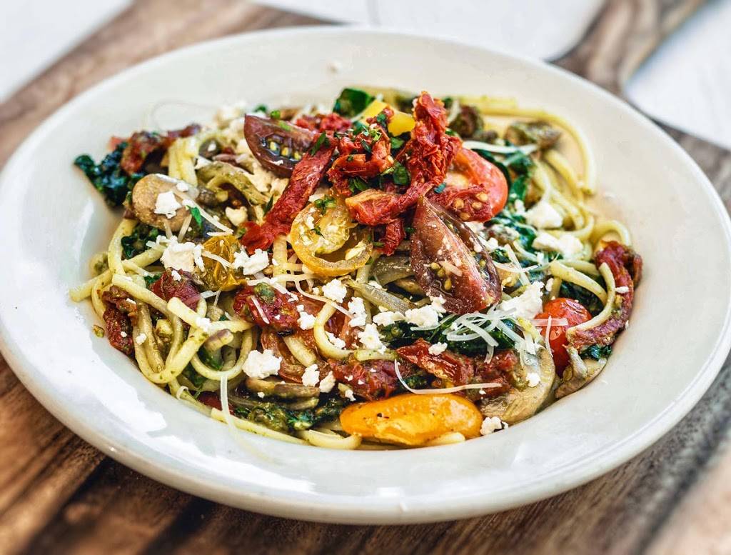 Amicis East Coast Pizzeria | restaurant | 790 Castro St, Mountain View, CA 94041, USA | 6509616666 OR +1 650-961-6666