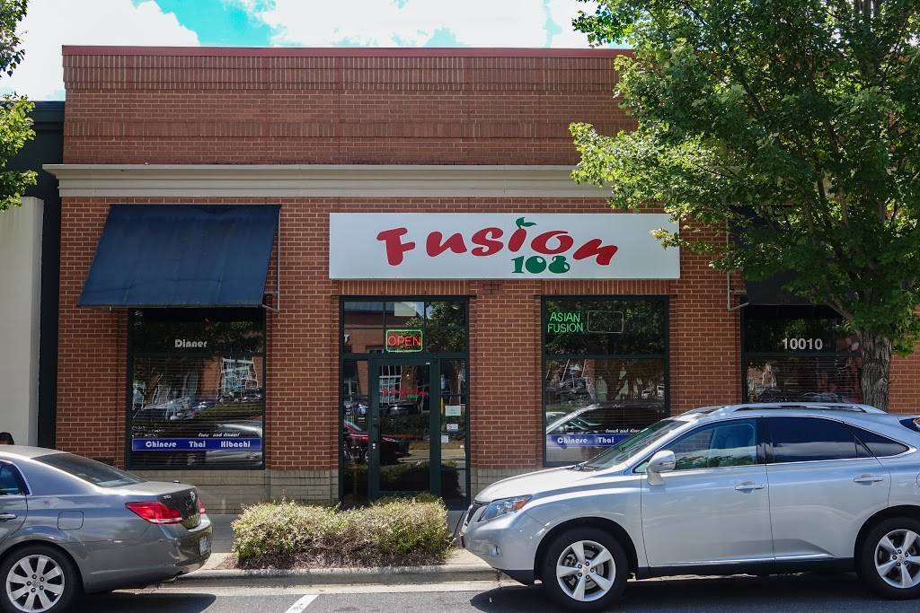 Fusion 108 | restaurant | 10010 Rose Commons Dr, Huntersville, NC 28078, USA | 7049920808 OR +1 704-992-0808