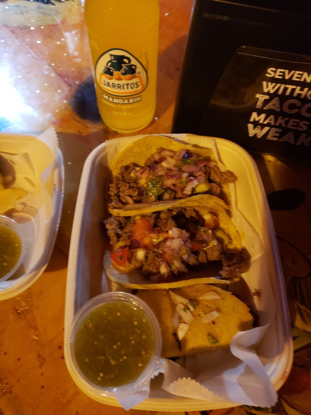 Al Chile Food Truck | restaurant | 18190 W Dixie Hwy, North Miami Beach, FL 33160, USA | 7863048846 OR +1 786-304-8846