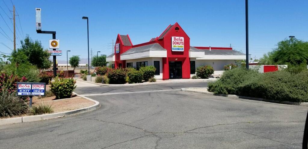 Bosa Donuts | restaurant | 13820 W Glendale Ave, Glendale, AZ 85307, USA | 6232717191 OR +1 623-271-7191
