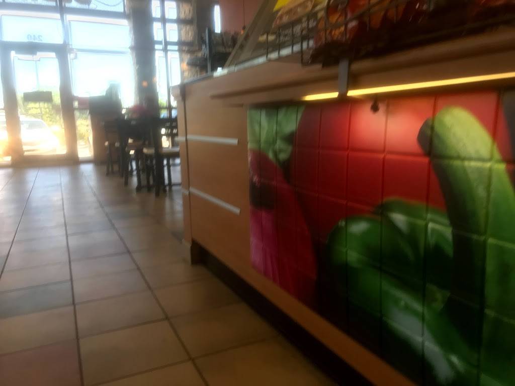 Subway | restaurant | 7450 Bridgewood Blvd, West Des Moines, IA 50266, USA | 5152237744 OR +1 515-223-7744