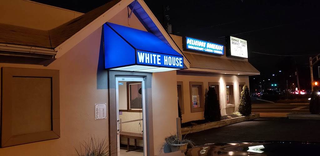 White House Restaurant | restaurant | 4 W Camden Ave, Moorestown, NJ 08057, USA | 8562354825 OR +1 856-235-4825