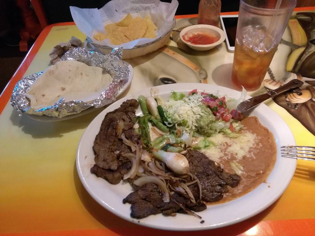 Senor Tequila | restaurant | 9730 Dorchester Rd Ste. 110, Summerville, SC 29485, USA | 8432617272 OR +1 843-261-7272