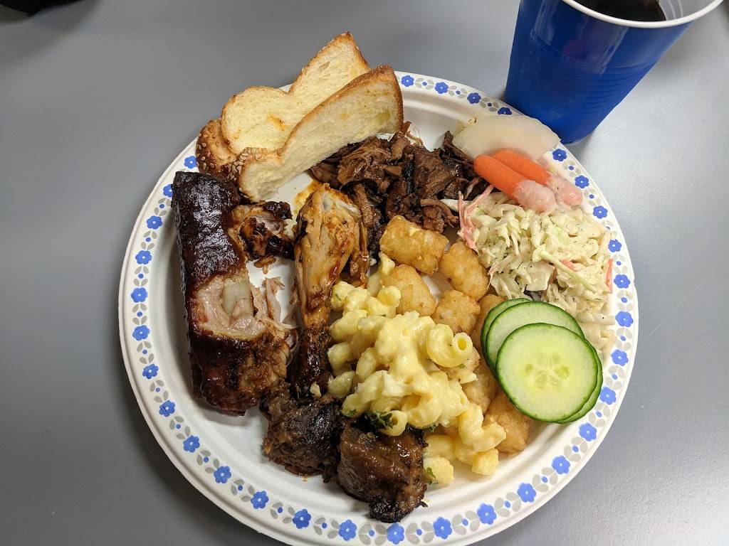 Kansas King BBQ | restaurant | 10447 Yonge St, Richmond Hill, ON L4C 3C2, Canada | 9057806265 OR +1 905-780-6265