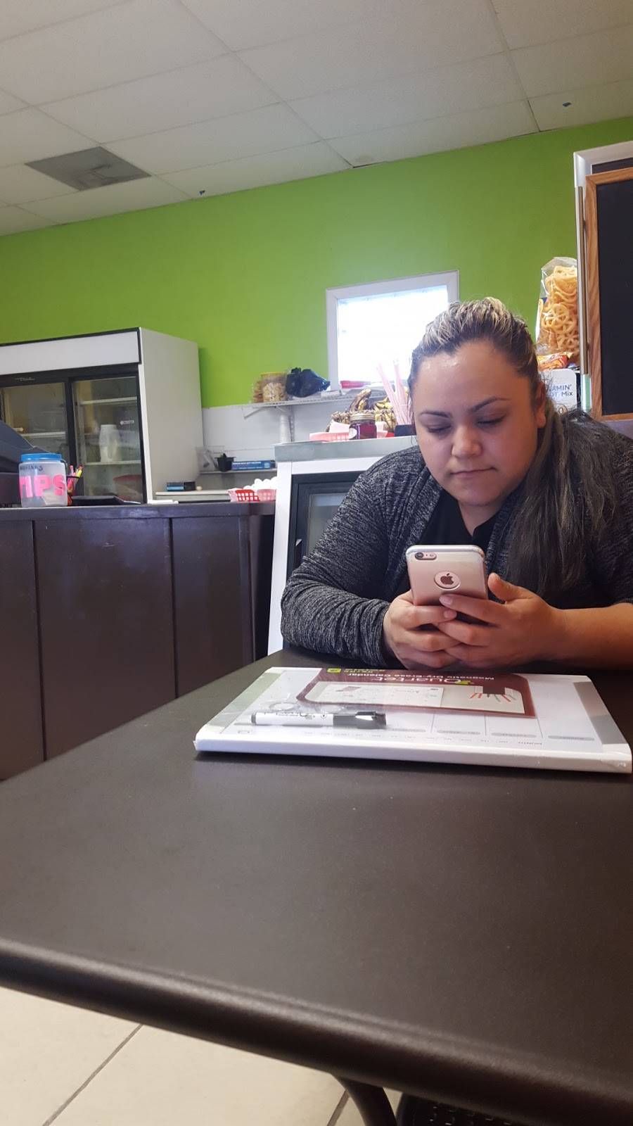 Sabores De Mi Tierra | restaurant | 129 N 2nd St, Chowchilla, CA 93610, USA | 5596651214 OR +1 559-665-1214