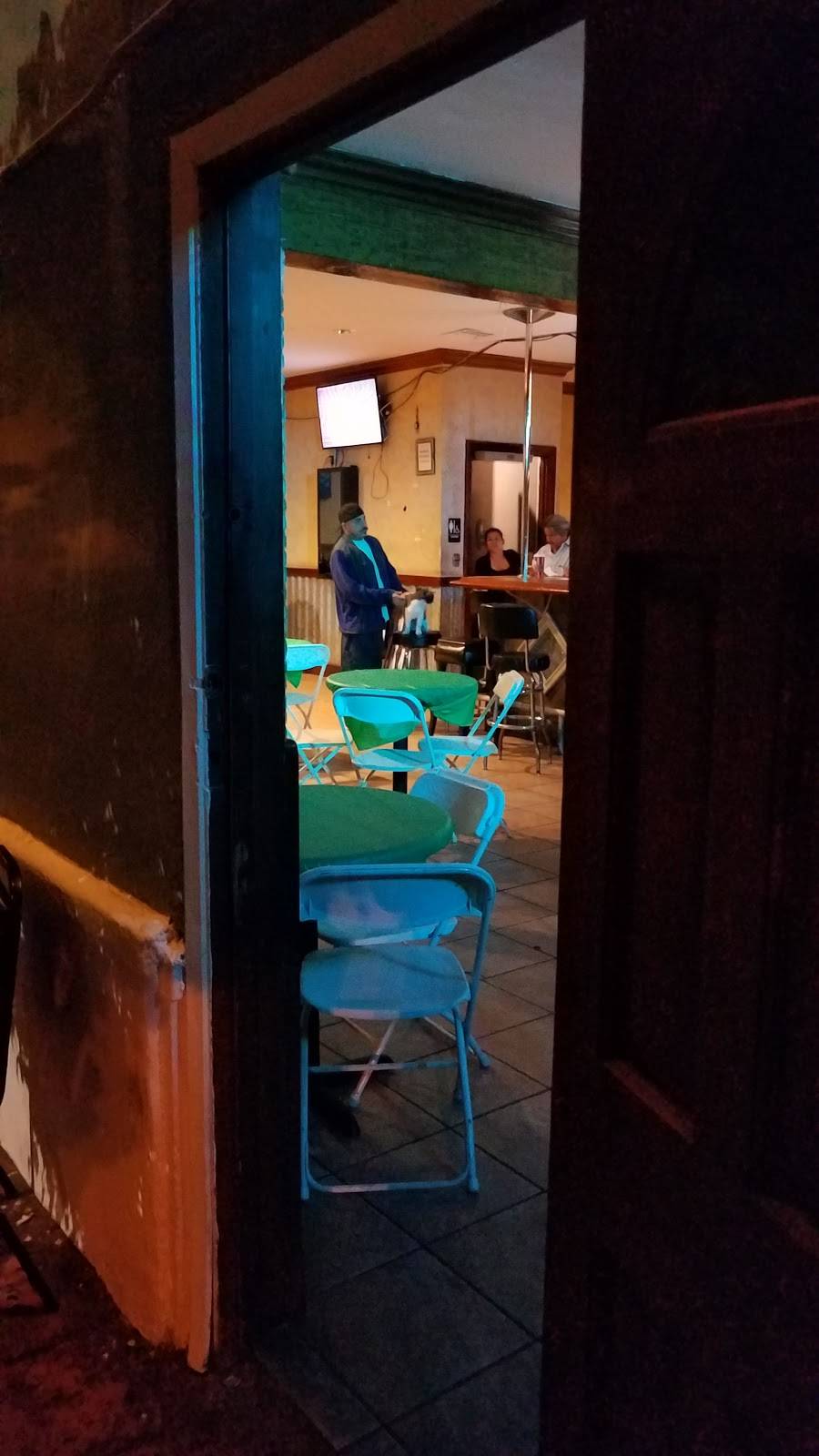 El Flacos Sports Bar | restaurant | San Diego, CA 92102, USA | 6193630583 OR +1 619-363-0583