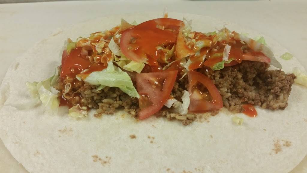 Fullerinos | restaurant | 6321 Townline Rd, Byron, NY 14422, USA | 5855482727 OR +1 585-548-2727