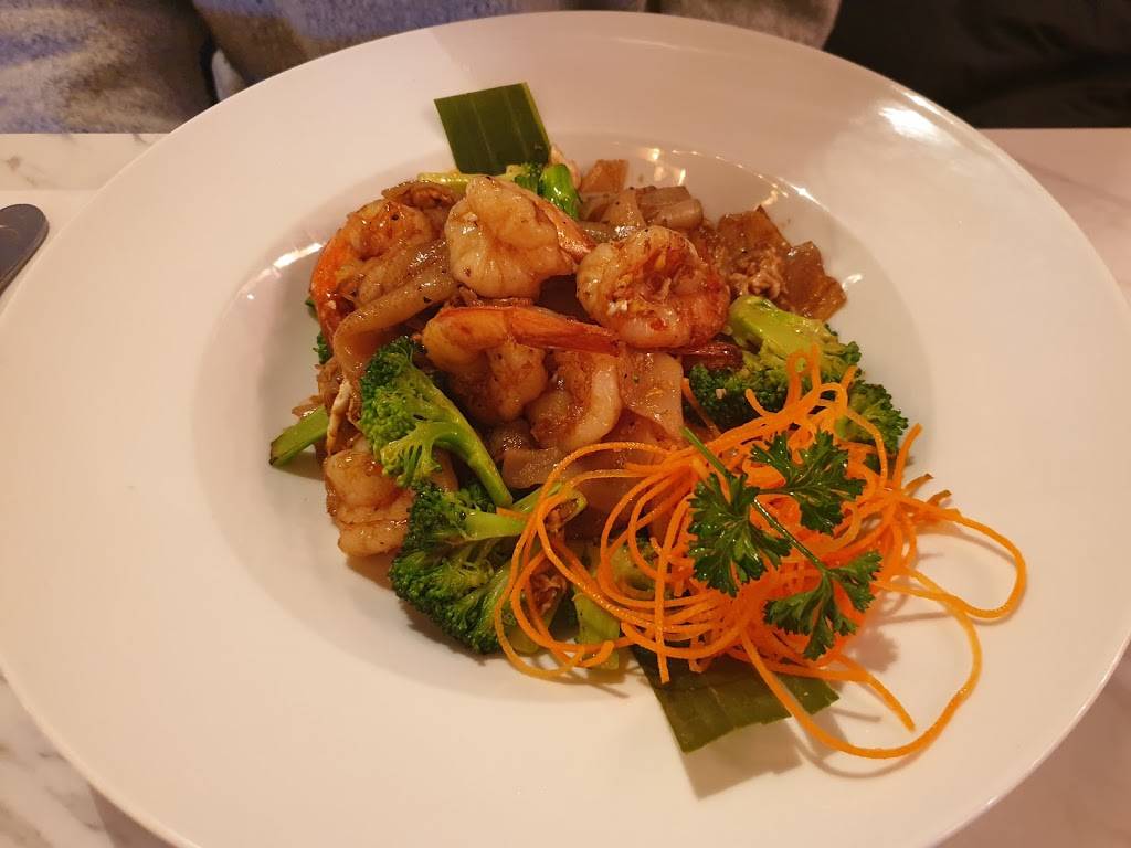 Etoo Modern Asian Cuisine | restaurant | 1373 E 53rd St, Chicago, IL 60615, USA | 7738912554 OR +1 773-891-2554