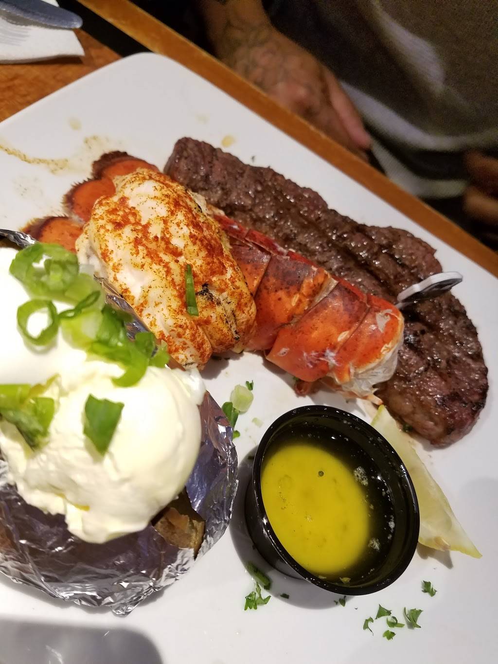 Sizzler | restaurant | 1862 E Hammer Ln, Stockton, CA 95210, USA | 2094776682 OR +1 209-477-6682