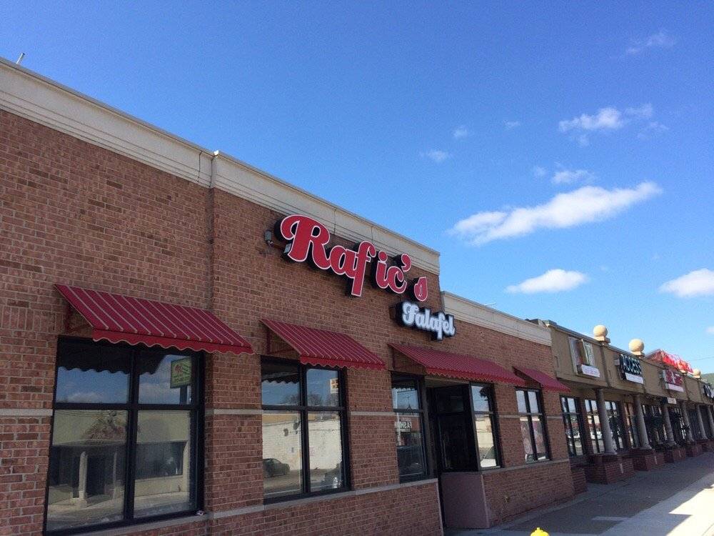 Rafics Falafel | restaurant | 6905 Schaefer Rd, Dearborn, MI 48126, USA | 3135515046 OR +1 313-551-5046