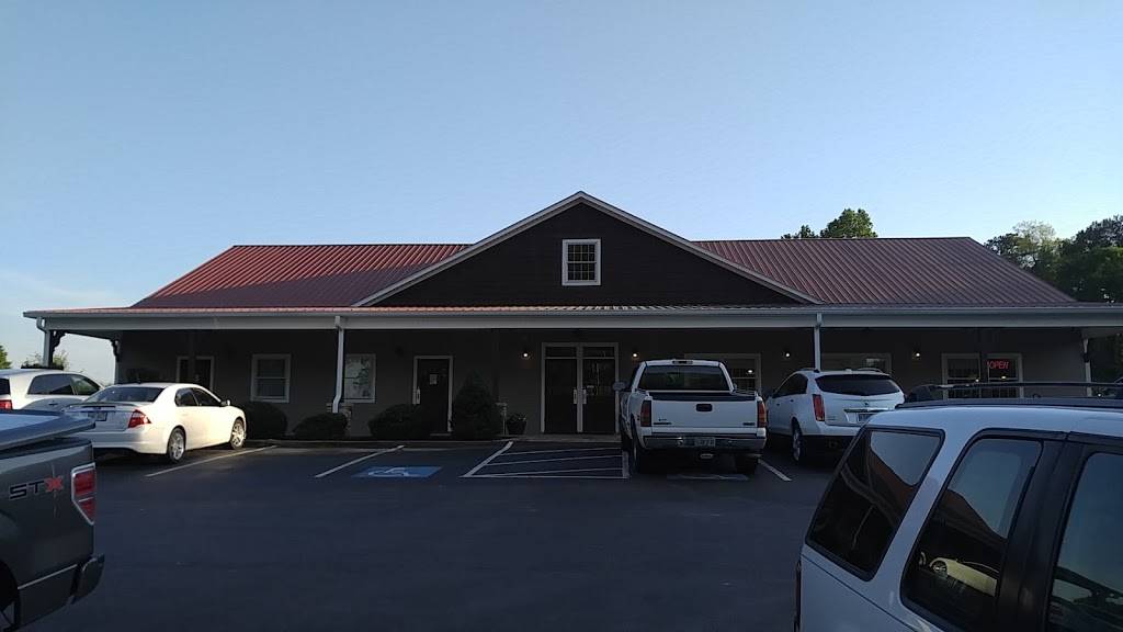 Cottage House Restaurant | restaurant | 5702 Hwy 115 E, Cleveland, GA 30528, USA | 7062191270 OR +1 706-219-1270