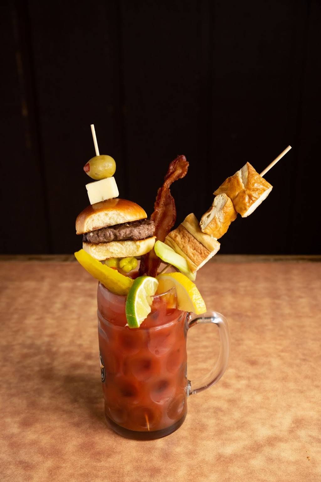 Lantern | restaurant | 8 W Chicago Ave # 1, Naperville, IL 60540, USA | 6303557099 OR +1 630-355-7099