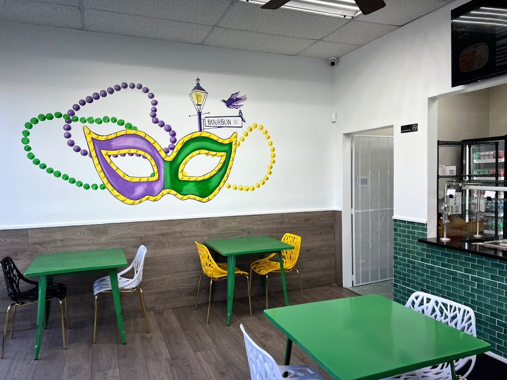 Bourbon Street Birds | meal takeaway | 2057 E 95th St, Chicago, IL 60617, USA | 7734374026 OR +1 773-437-4026