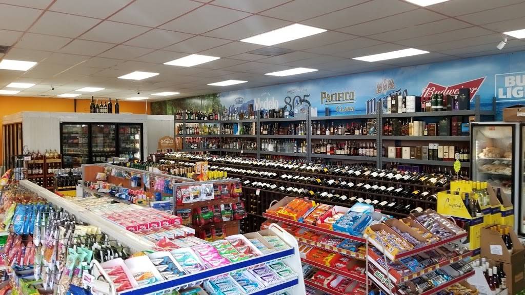 Lopez Fine Wines Liquor & Taqueria, Toro Park | restaurant | 22734 Portola Dr, Salinas, CA 93908, USA | 8314849514 OR +1 831-484-9514