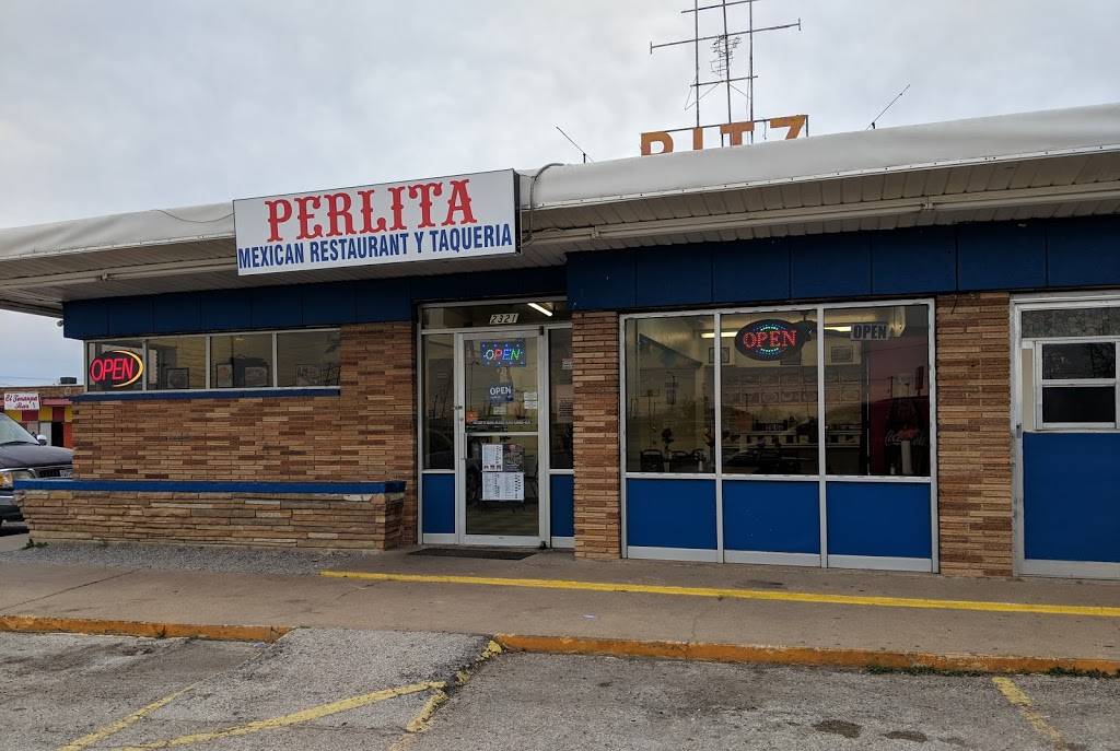 Perlita Mexican Restaurant y Taqueria | restaurant | 2321 W Jefferson St, Grand Prairie, TX 75051, USA | 2146770002 OR +1 214-677-0002