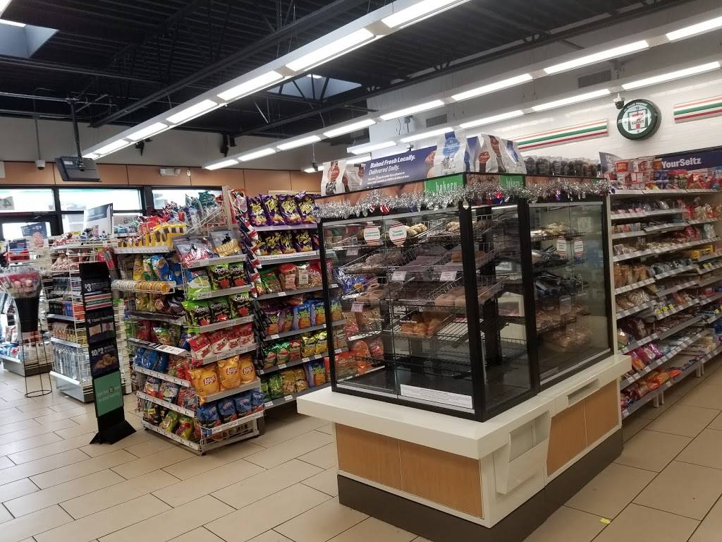 7-Eleven | bakery | 4715 S Goldenrod Rd, Orlando, FL 32822, USA | 4073811216 OR +1 407-381-1216