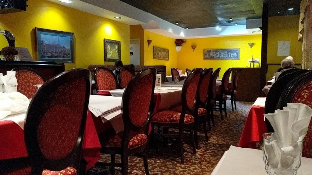 Shehnai Restaurant | restaurant | 447 Main St W, Hamilton, ON L8P 1K5, Canada | 9055770002 OR +1 905-577-0002