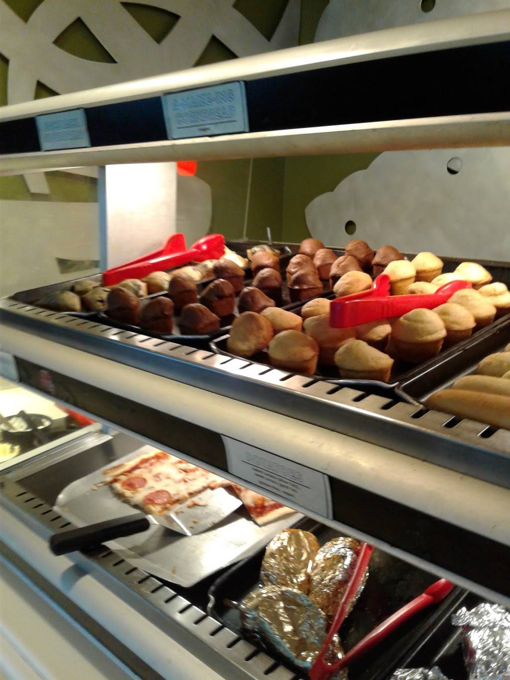 Souper Salad | restaurant | 5000 W Waco Dr, Waco, TX 76710, USA | 2547419595 OR +1 254-741-9595