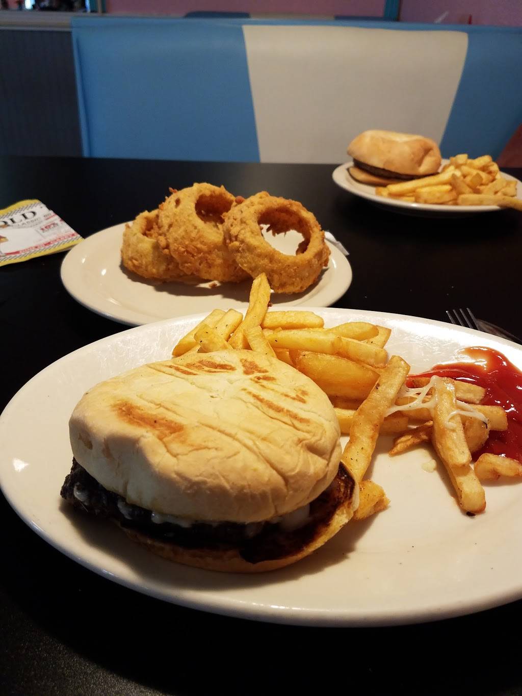 Old Time Diner | restaurant | 1350 W N Blvd, Leesburg, FL 34748, USA | 3528054250 OR +1 352-805-4250