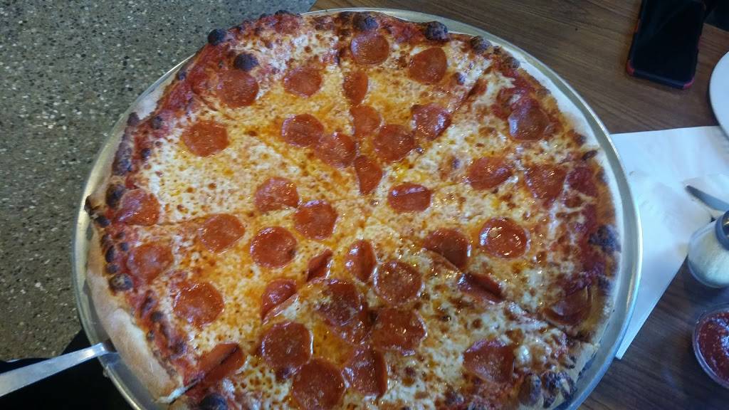 Marias Italian Restaurant | restaurant | 586 145th Ave, Caledonia, MI 49316, USA | 6168919571 OR +1 616-891-9571