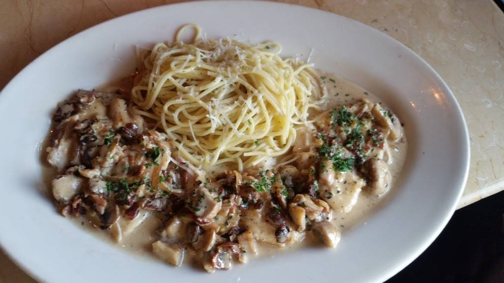 The Cheesecake Factory | restaurant | 2708 Potomac Mills Cir, Woodbridge, VA 22192, USA | 7034908155 OR +1 703-490-8155